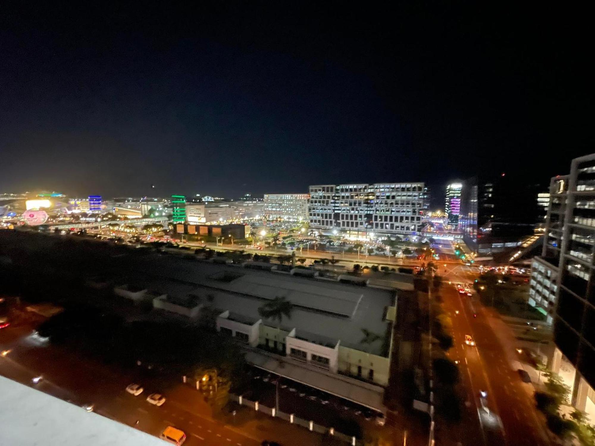 Shore Residences, Mall Of Asia Complex Stayction By Pbyy Pasay Bagian luar foto